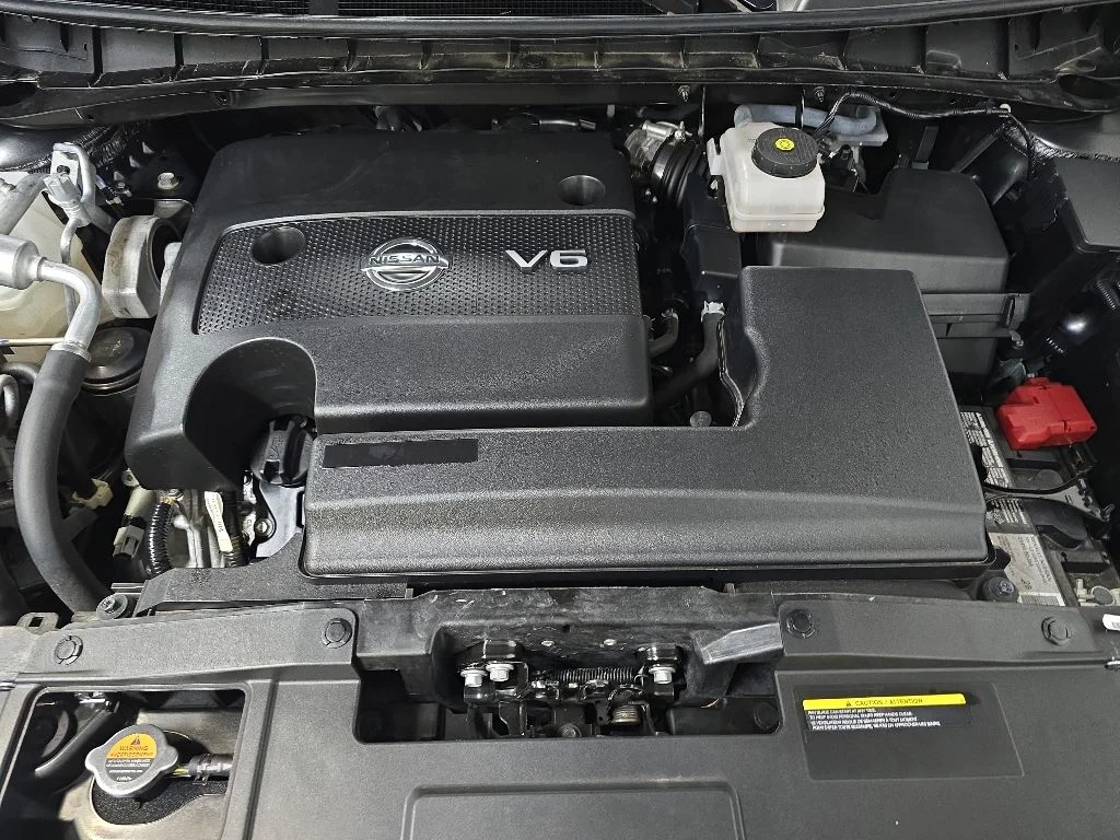 Used 2024 Gray Nissan SV image 13