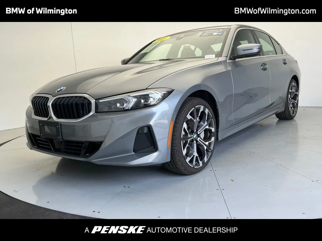 2025 BMW 3 Series 330i Sedan's photo