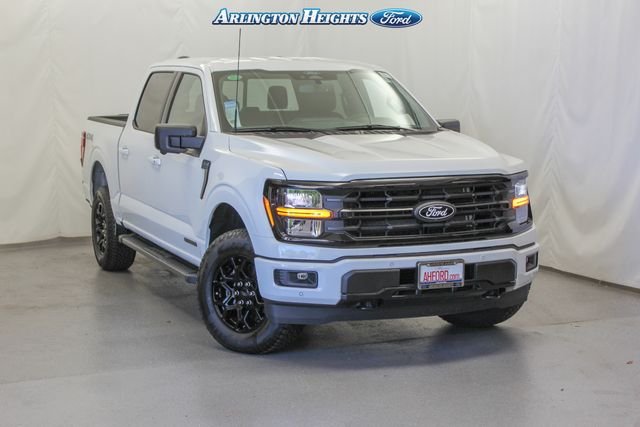 New 2026 Oxford White Ford XLT image 1