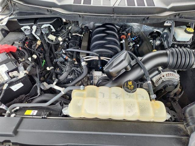 Used 2021  Ford XL image 31