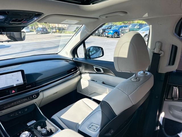 New 2026 White Kia SX Prestige image 25