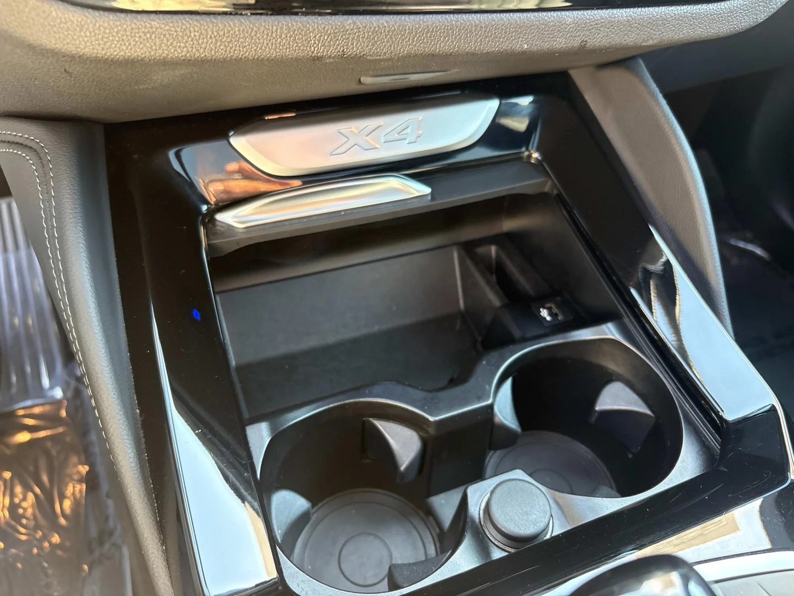 2025 BMW X4 30i - Photo 26