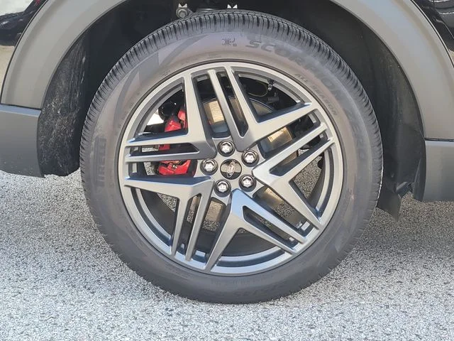 New 2026 Black Metallic Ford ST-Line image 8