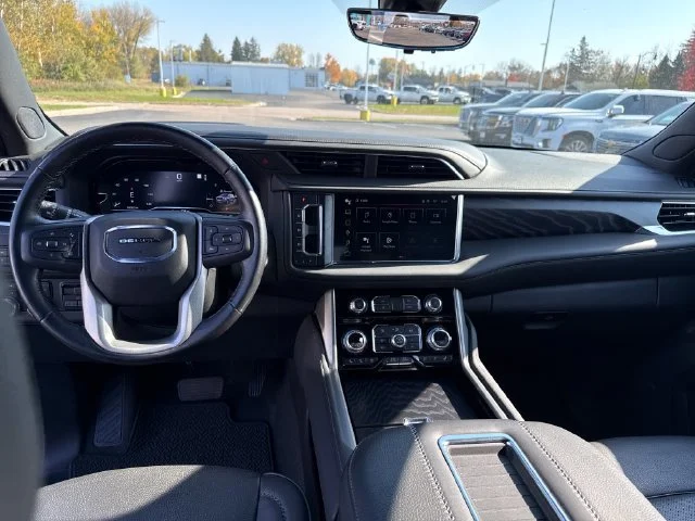 Used 2022 ONYX BLACK GMC Denali image 15