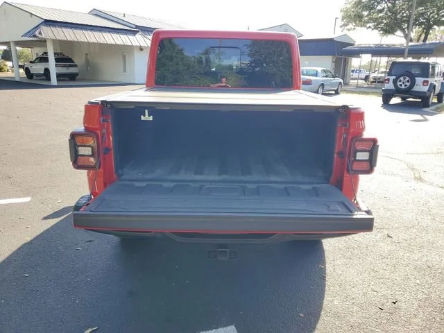 Used 2021 Red Jeep Rubicon image 30
