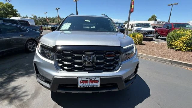 Used 2023 Silver Honda TrailSport image 8