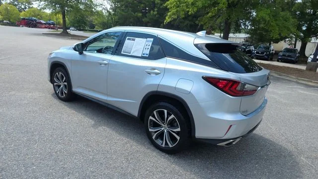 Used 2017  Lexus 350 image 6