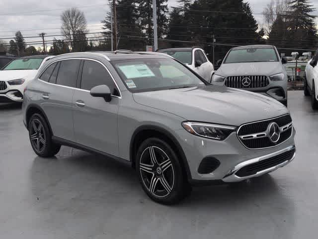 New 2026 MANUFAKTUR Alpine Grey Mercedes-Benz GLC 300 image 2