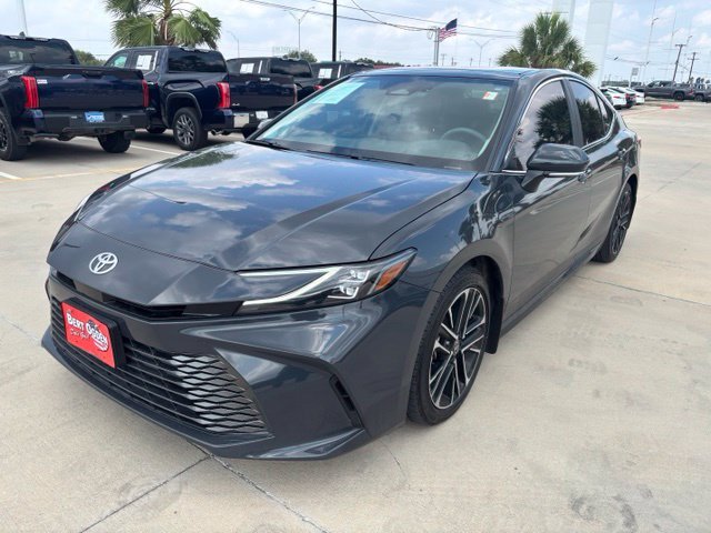 Used 2025 Gray Toyota XLE image 3