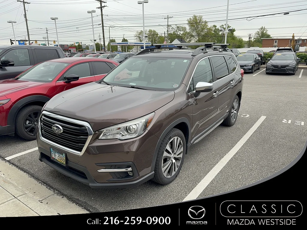 2019 Subaru Ascent Touring's photo