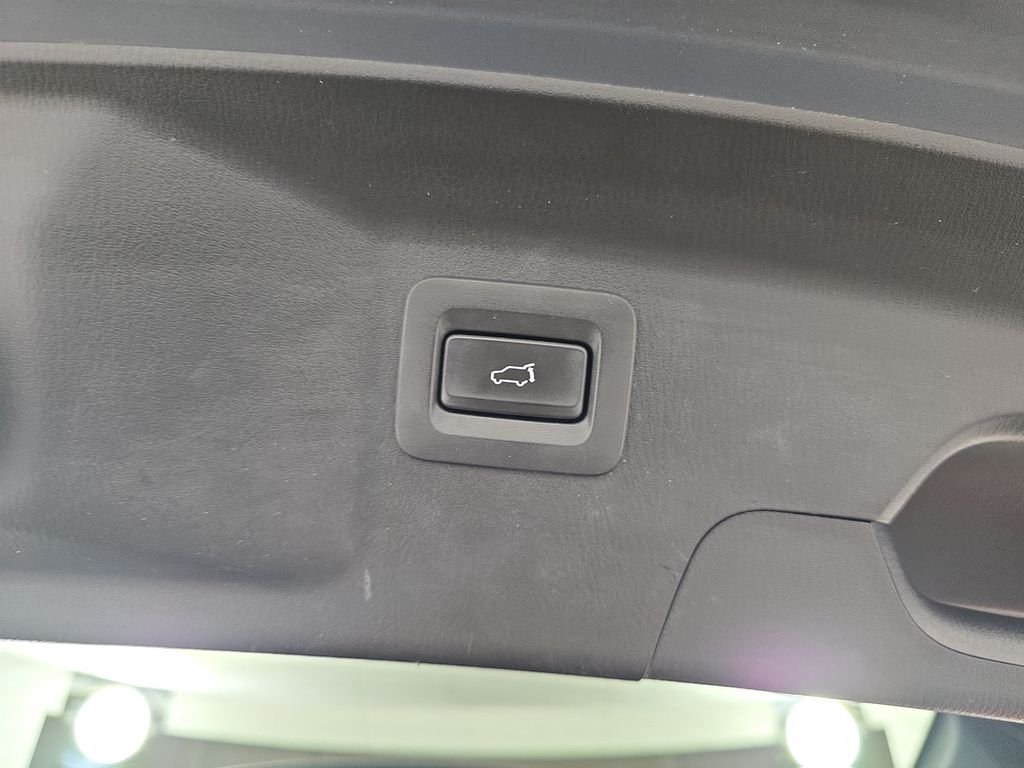 Used 2021 Polymetal Gray Mazda Carbon Edition image 16