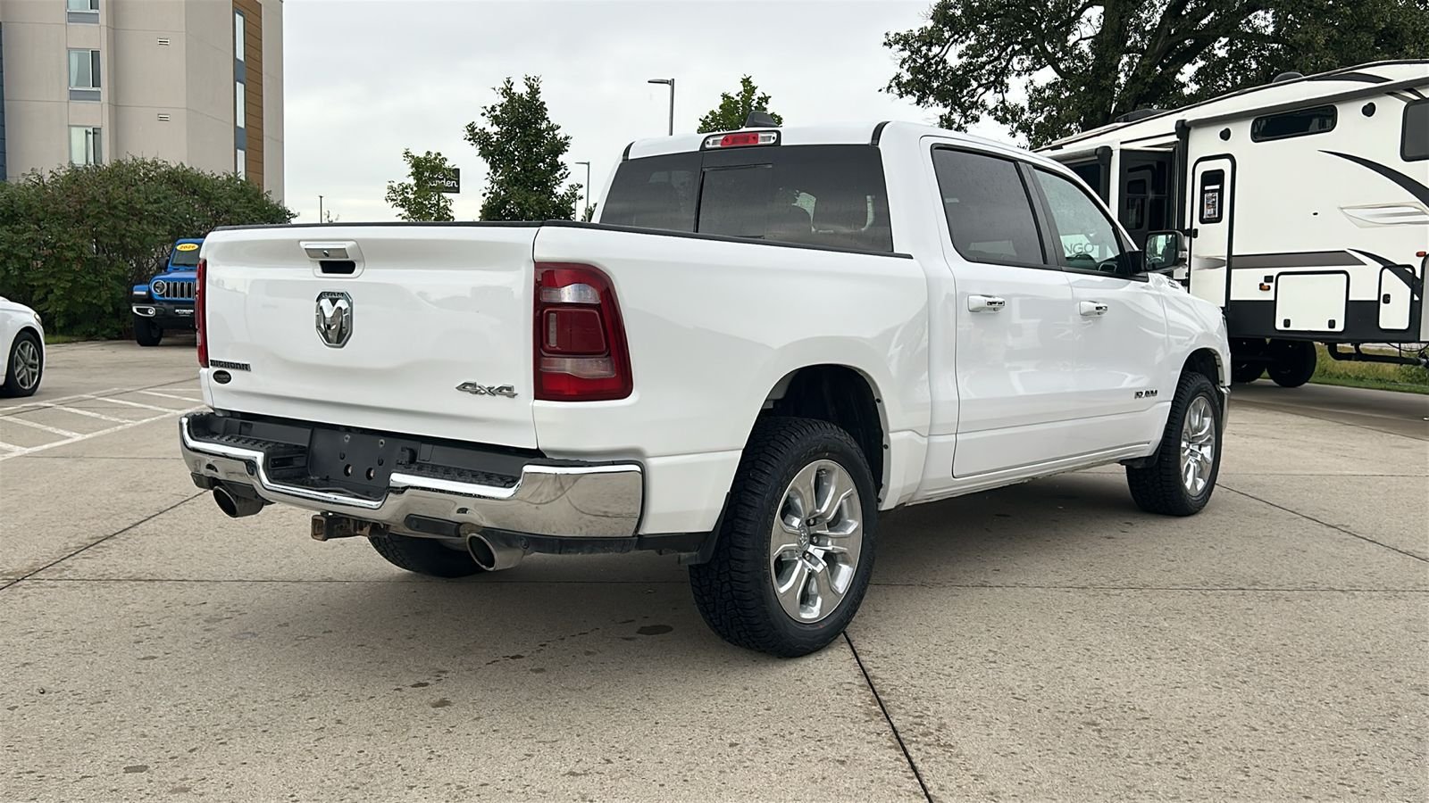 Used 2020 White Ram Big Horn/Lone Star image 4