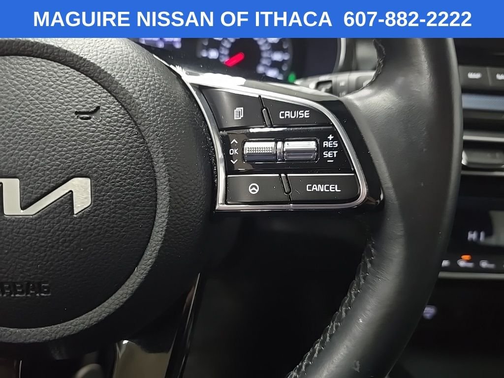 Used 2023 Black Kia S image 20