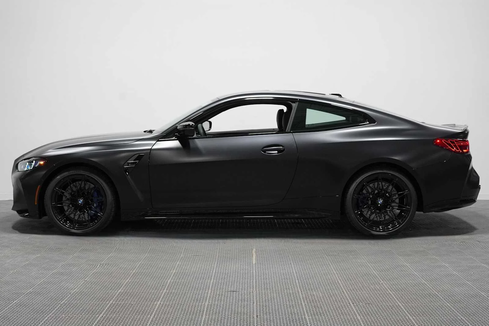 New 2027 Black Sapphire Metallic BMW Competition image 3