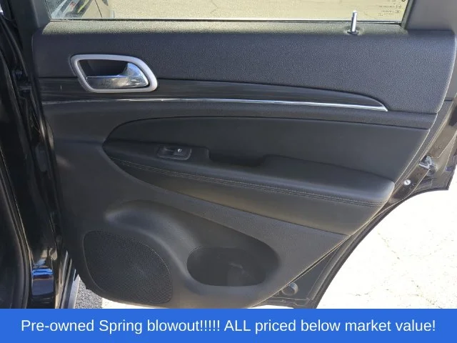 Used 2020 Black Jeep Limited image 41