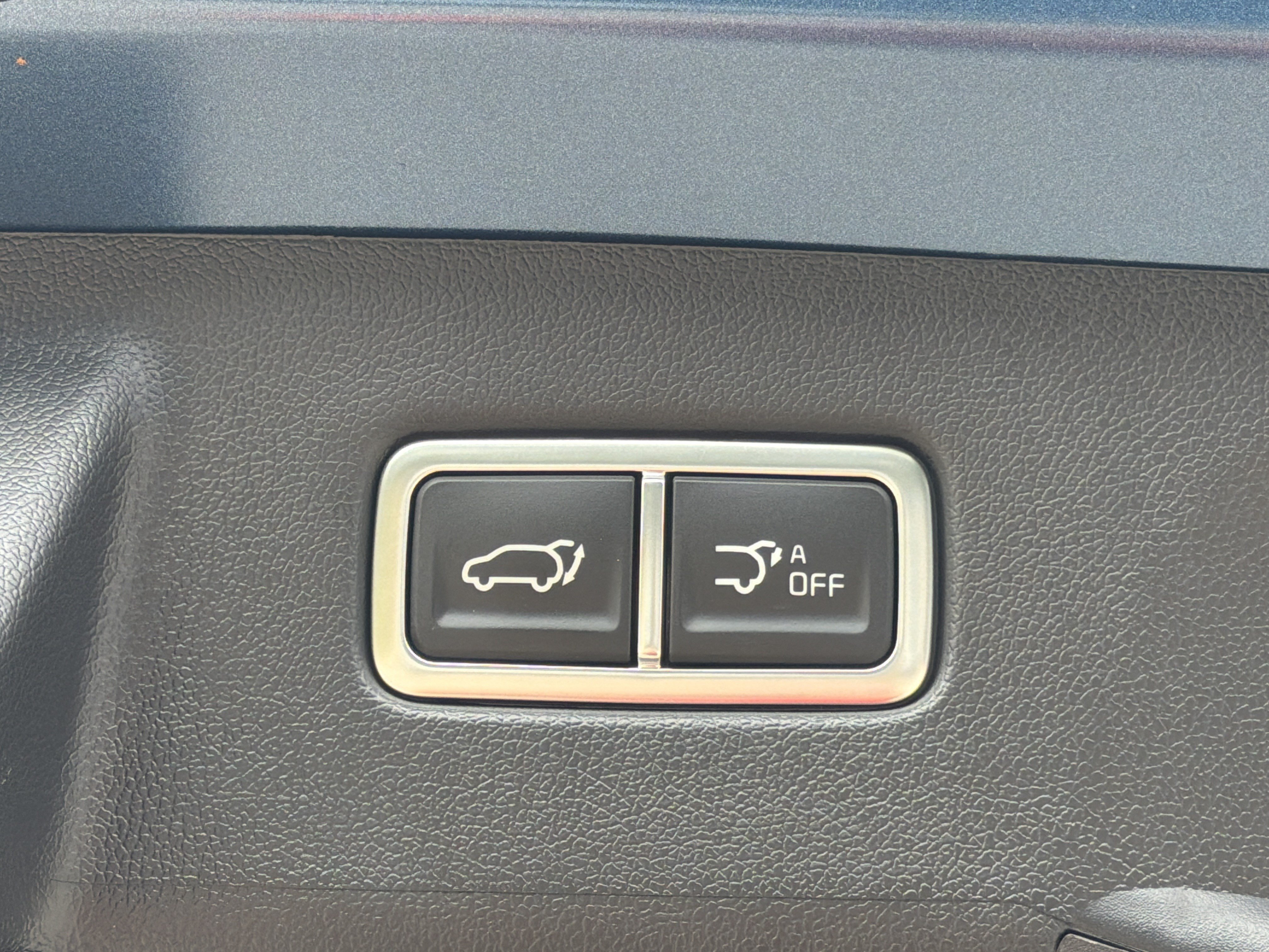 New 2026 Mineral Blue Kia X-Line SX Prestige AWD image 31