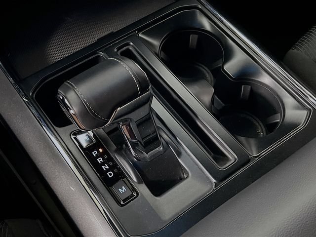 Used 2023 Blue Ford XLT image 14