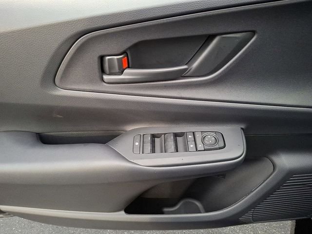 2026 Toyota Prius Plug-in Hybrid SE - Photo 9