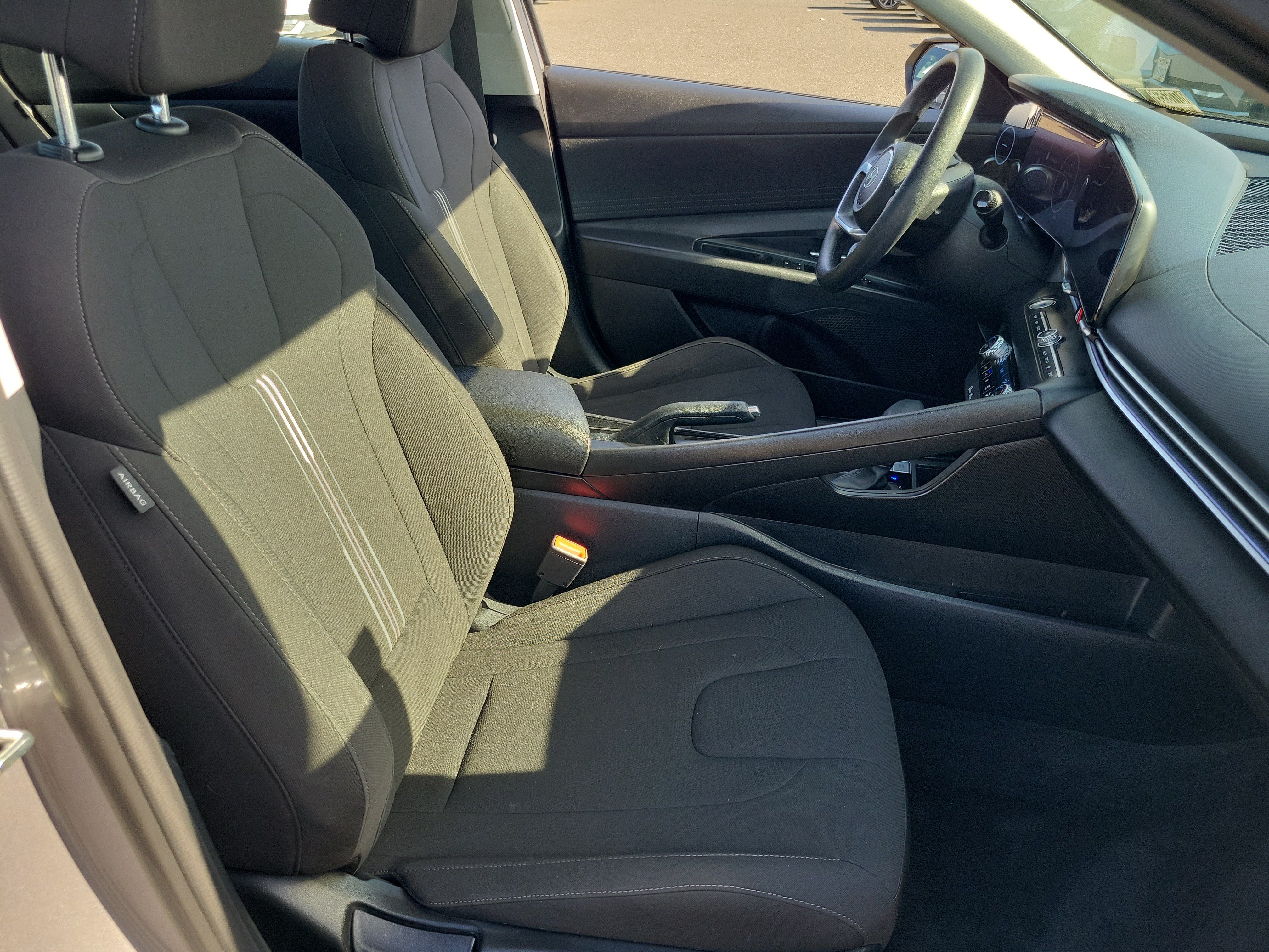2024 Hyundai Elantra SEL - Photo 20