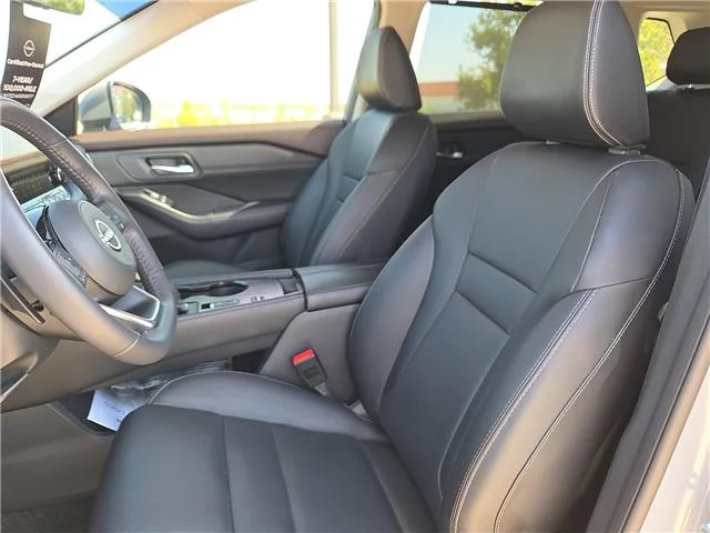 Used 2023 Gray Nissan SL image 15