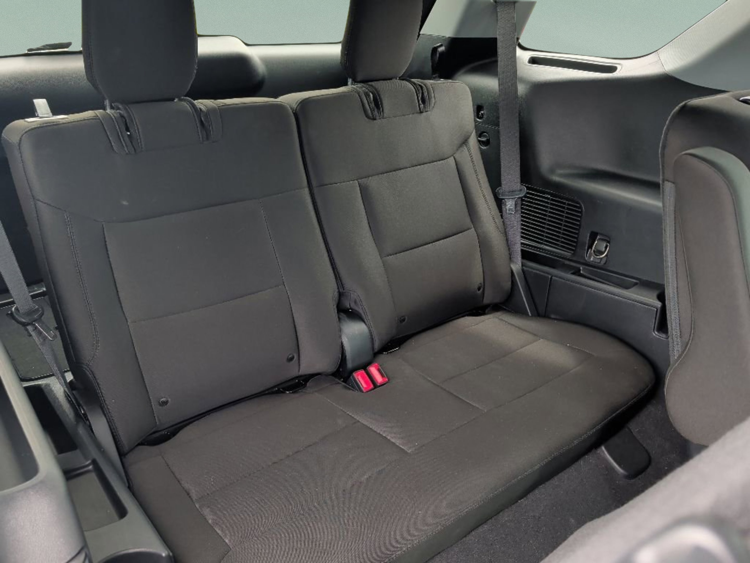 Used 2023 Gray Metallic Ford XLT image 22