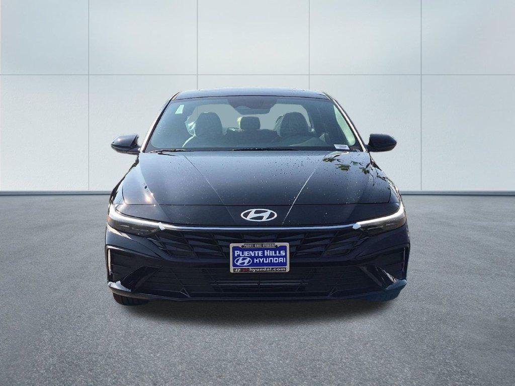 New 2026 Black Hyundai SEL Sport Plus image 2