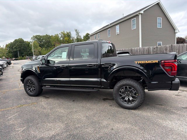 New 2026 Agate Black Metallic Ford Tremor® image 4