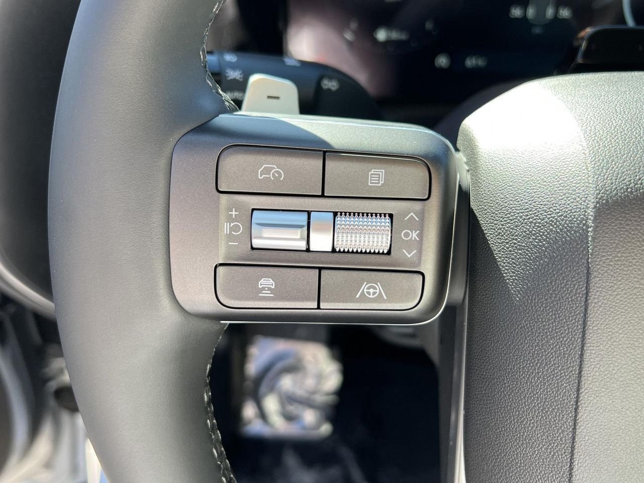 New 2026 Typhoon Silver Metallic Hyundai SEL AWD image 32