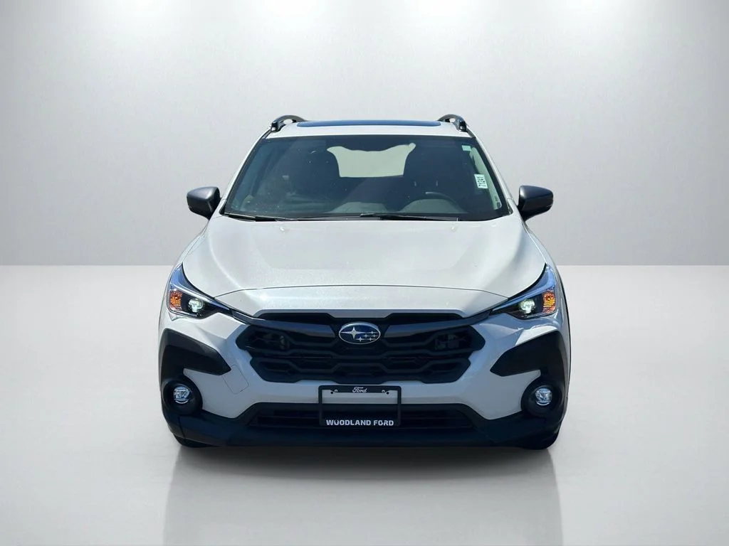Used 2025 White Subaru Premium image 4