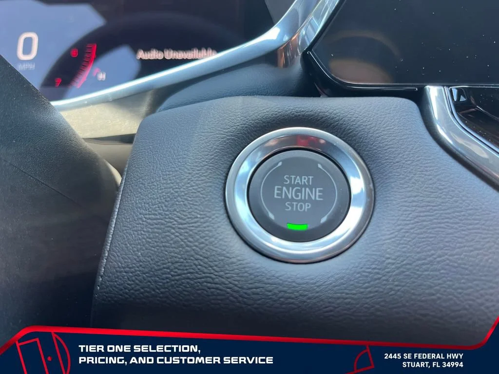 New 2026 Sterling Metallic GMC Elevation image 28