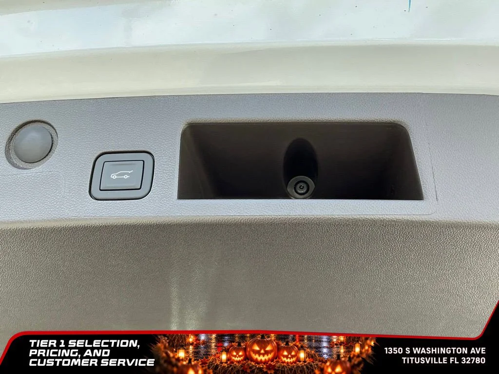 New 2026 Glacier White Tricoat GMC Denali image 21