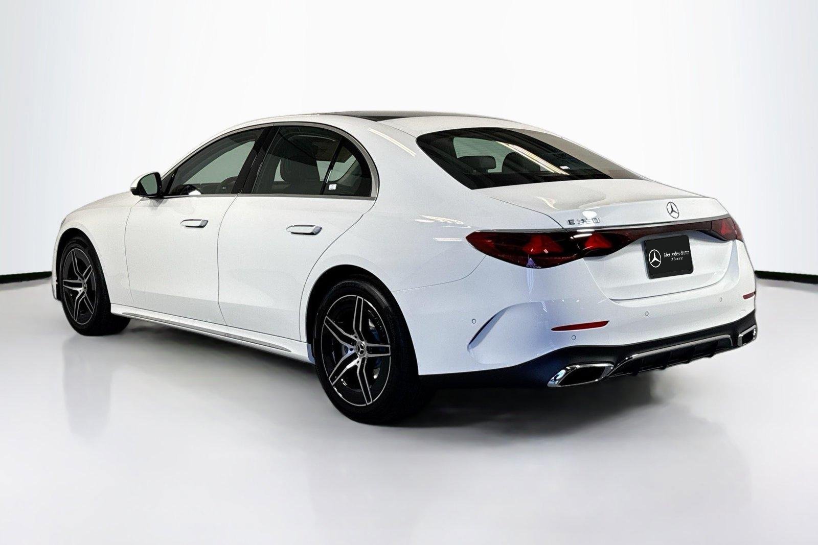 New 2026 Polar White Mercedes-Benz E 350 image 7