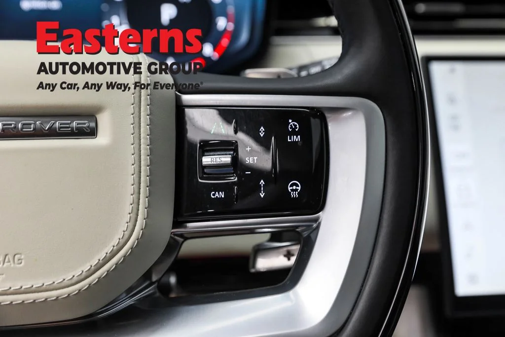 Used 2024 White Land Rover Autobiography image 16