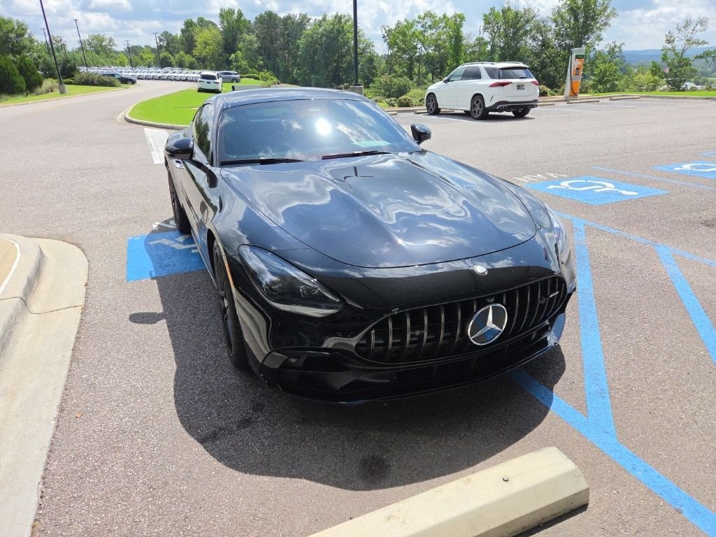 Certified Used 2025 Obsidian Black Metallic Mercedes-Benz  image 17