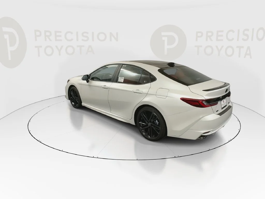 New 2026 Wind Chill Pearl Toyota XSE image 4