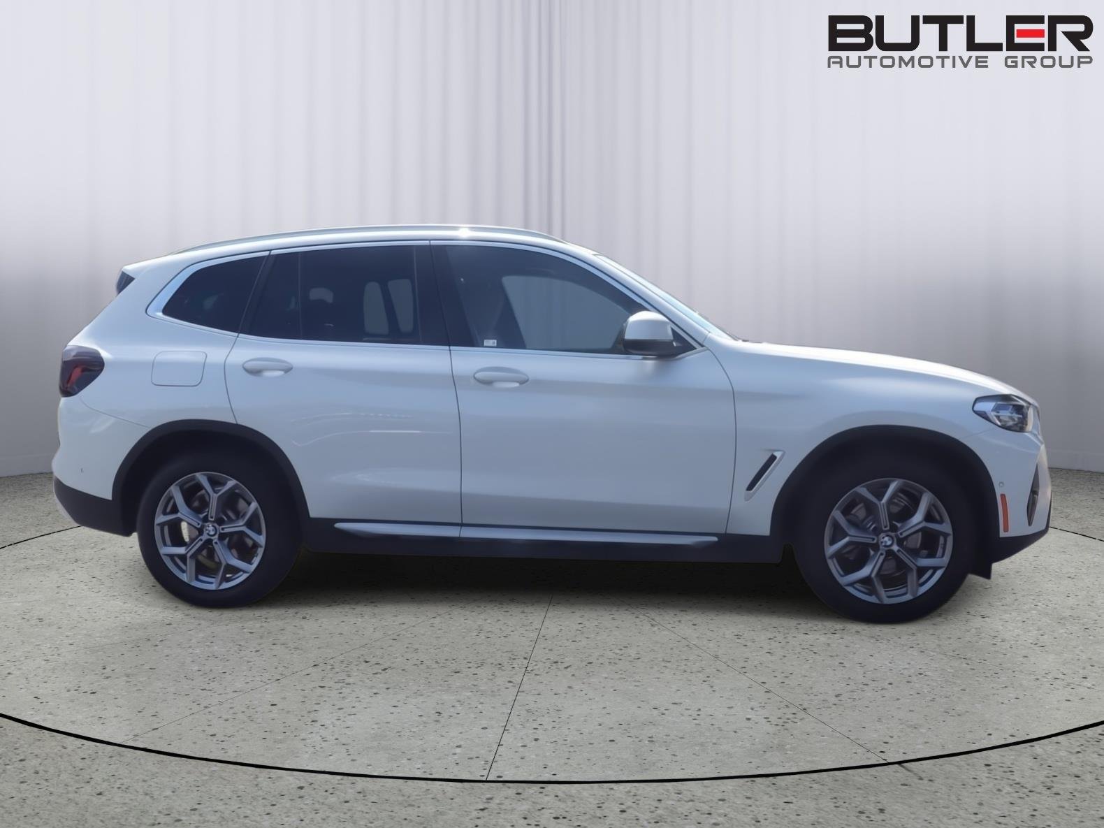 Used 2023 Mineral White Metallic BMW sDrive30i image 6
