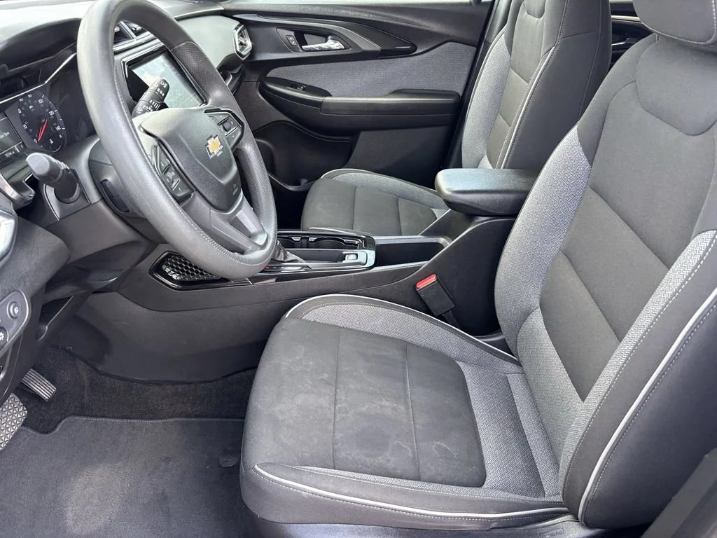 Used 2021 SATIN STEEL METALLIC Chevrolet LT image 15