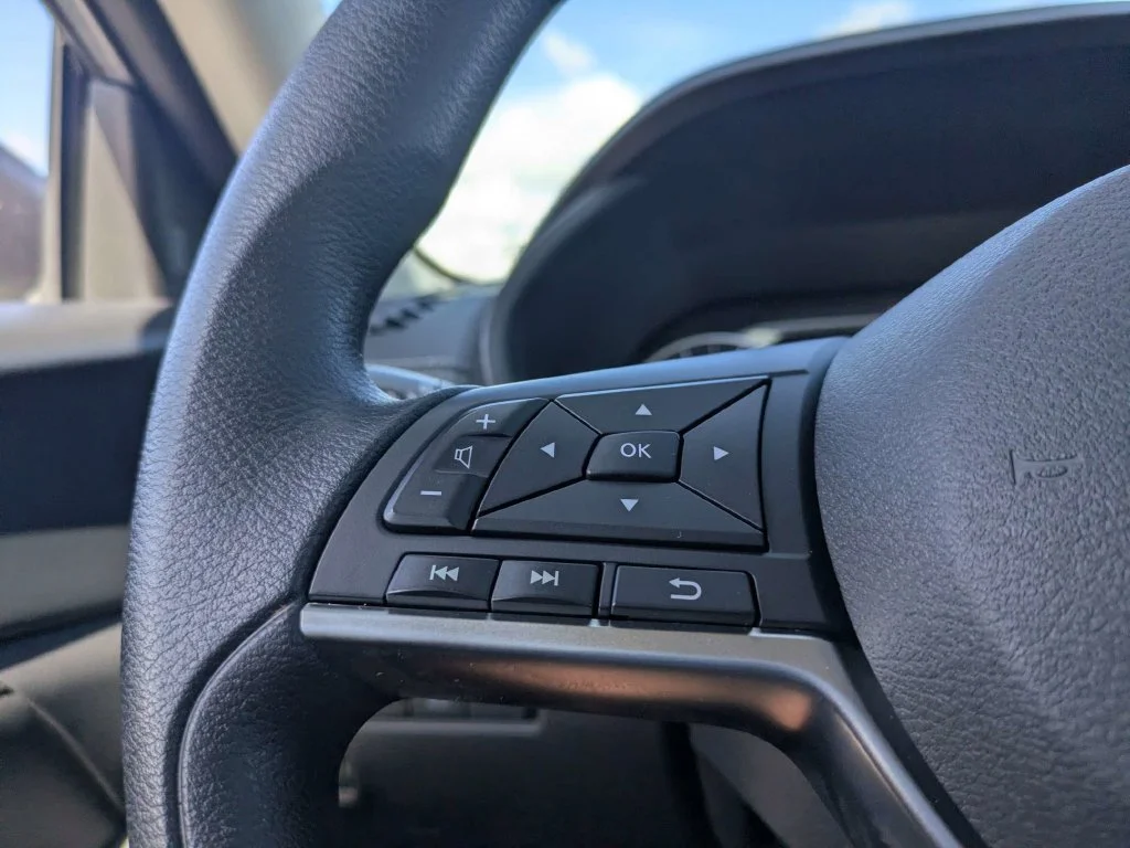 Used 2025 Gray Nissan SV image 22