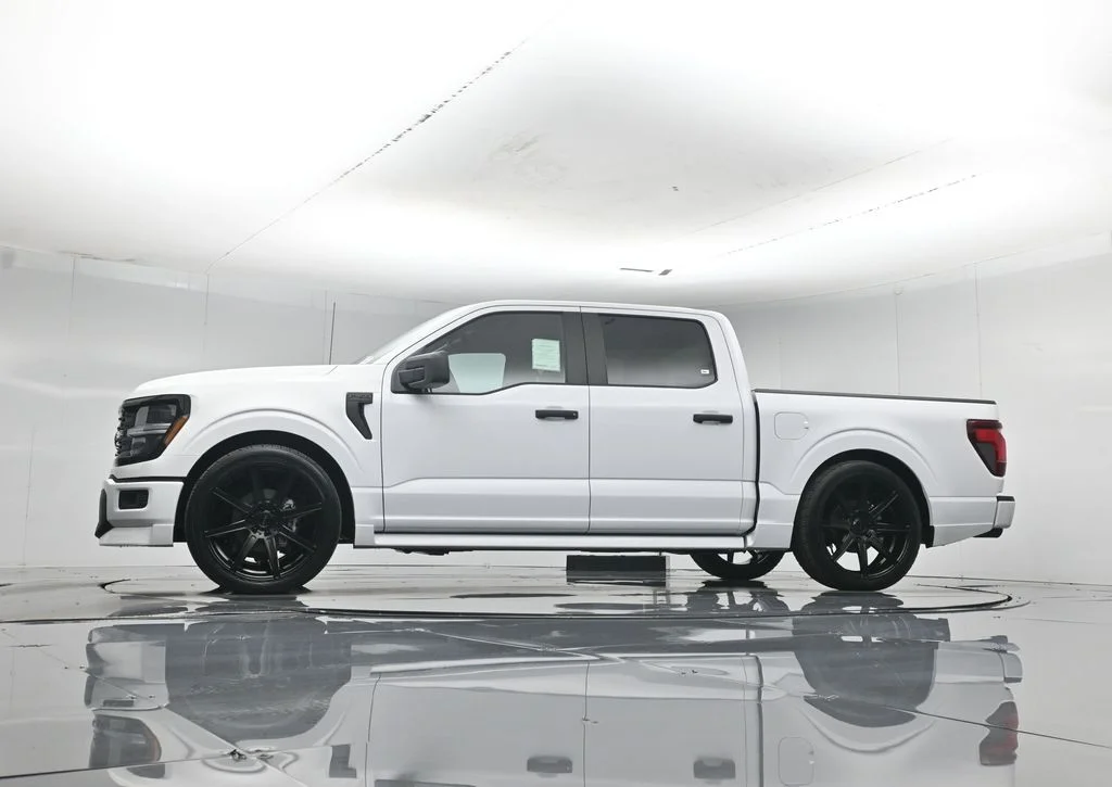New 2026 Oxford White Ford STX image 49