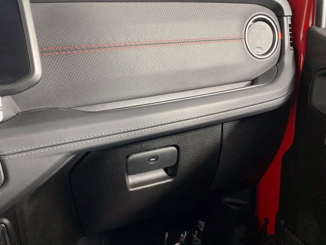 Used 2025 Red Jeep Rubicon image 32