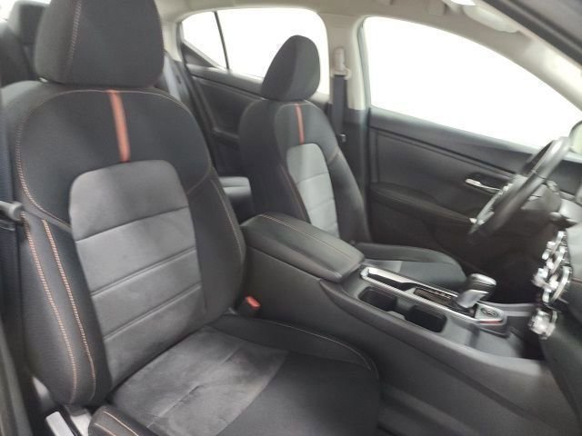 2023 Nissan Sentra SR - Photo 11