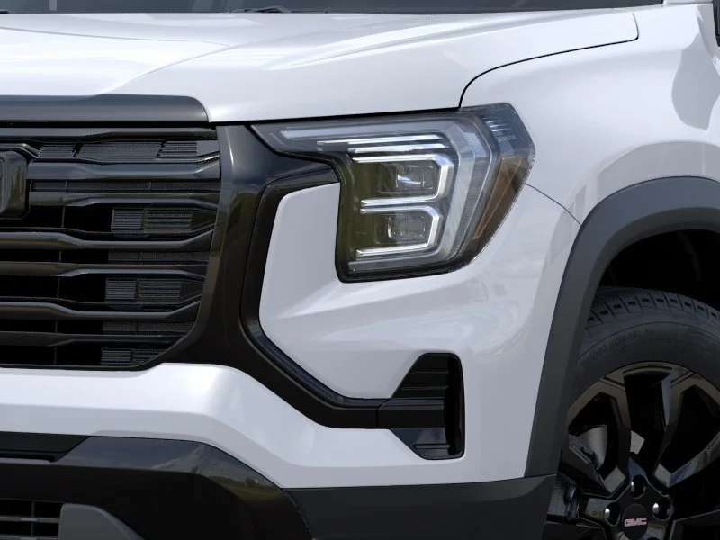 New 2027 Summit White GMC AWD Elevation image 10