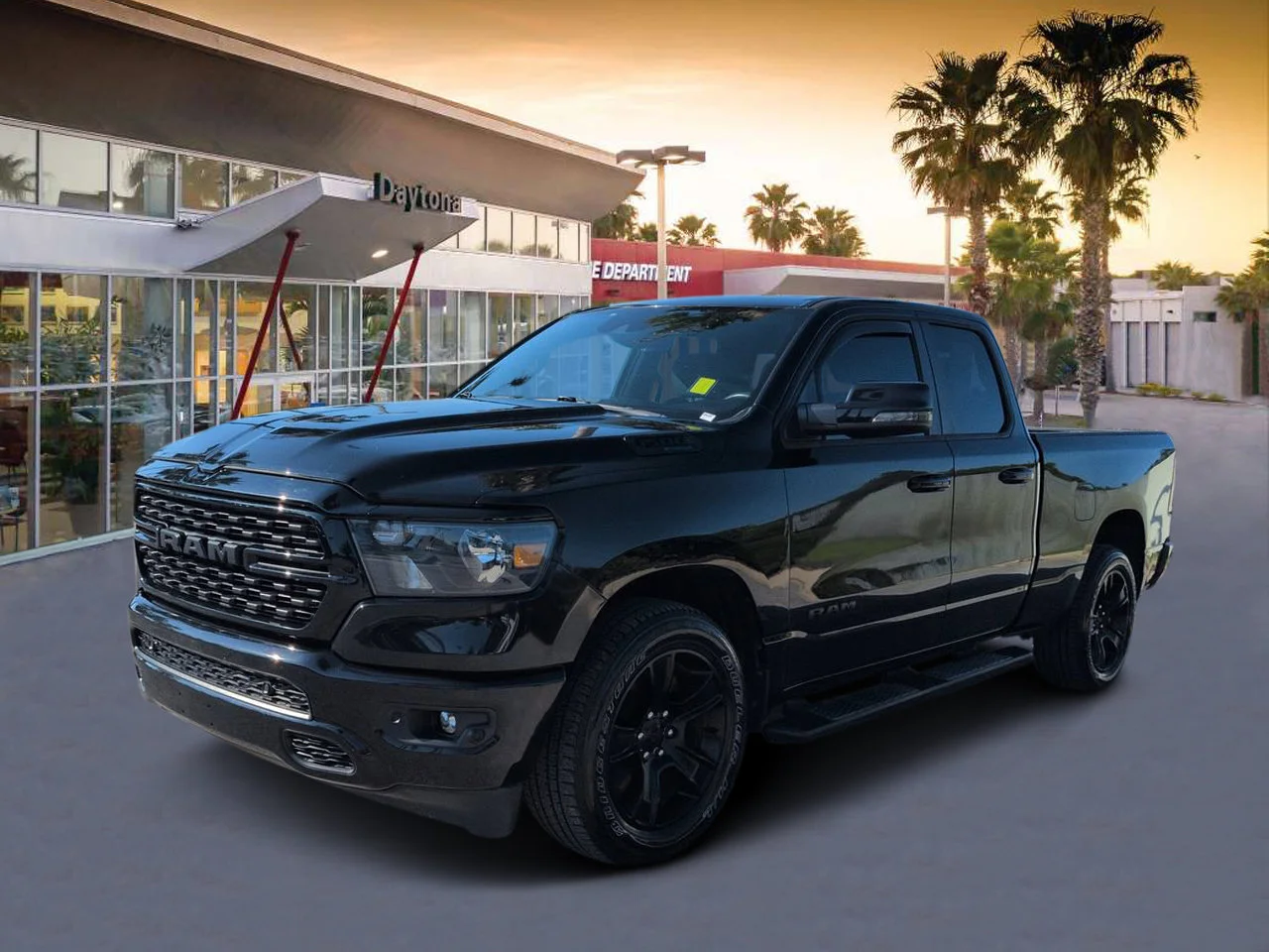 Used 2023 Diamond Black Ram Big Horn image 7