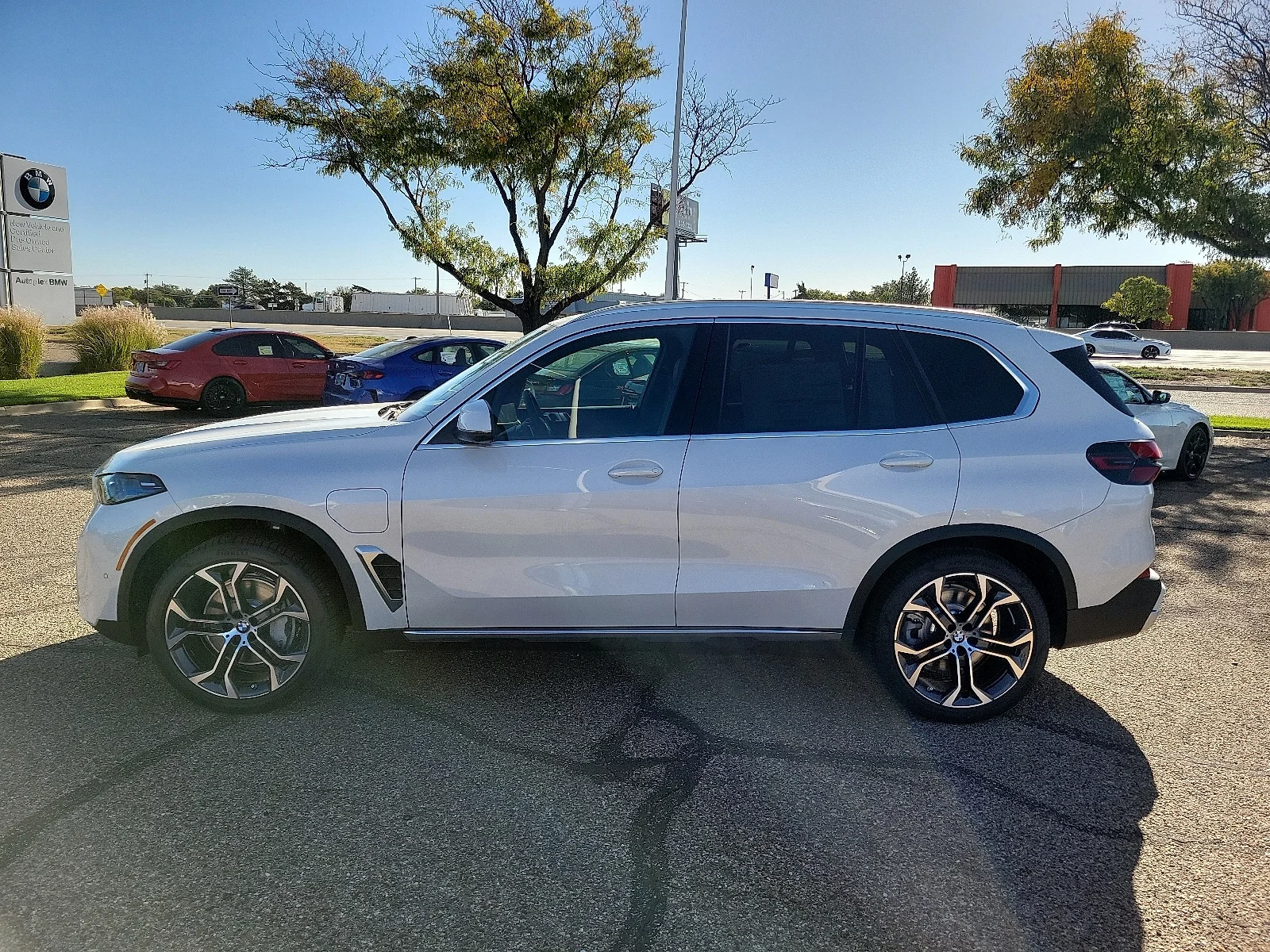 New 2026 Mineral White M BMW xDrive50e All-Wheel Drive Sports Activity Vehicle image 2