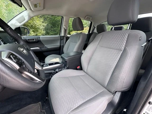 Used 2023 White Toyota SR5 image 12