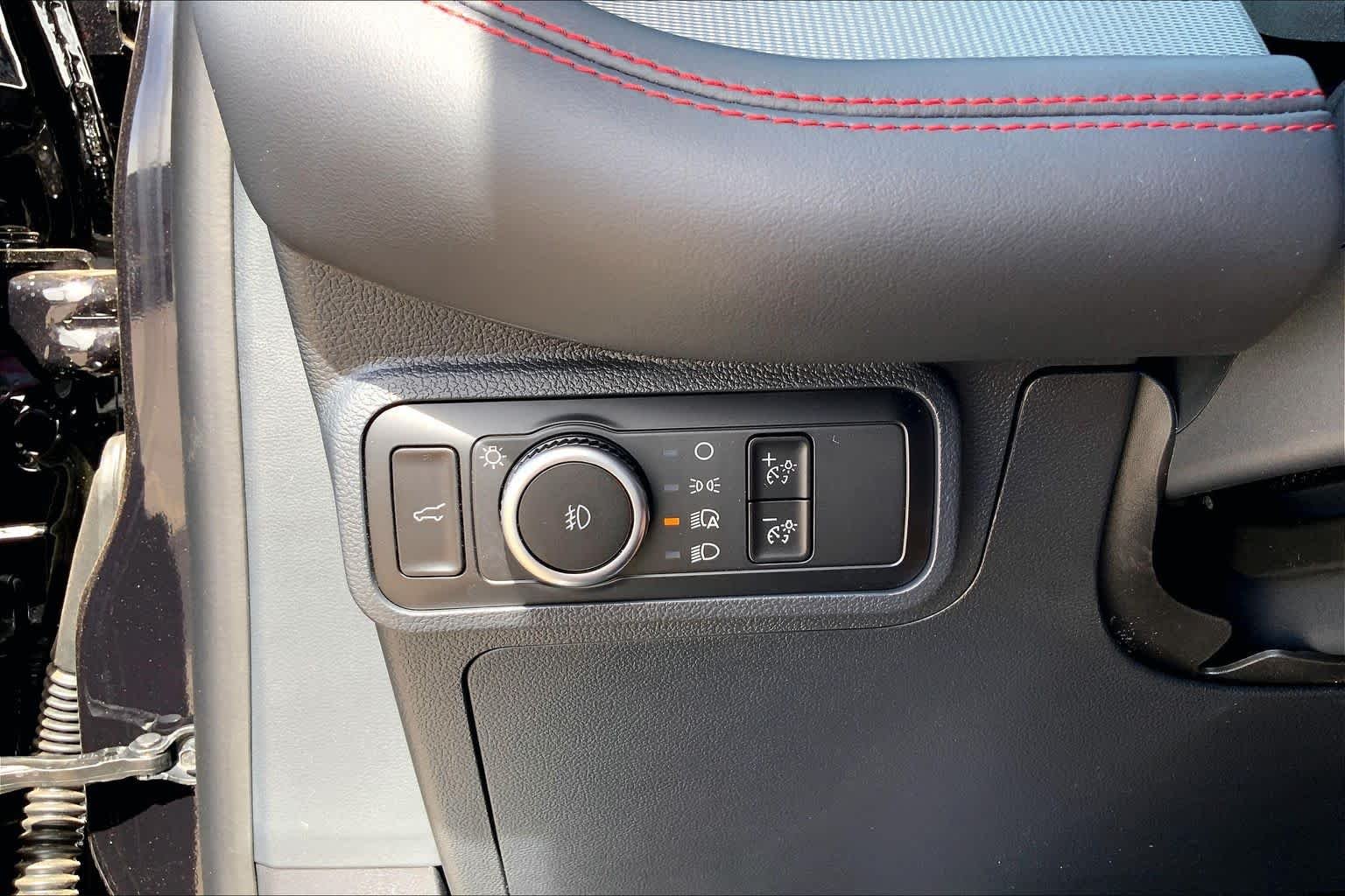 New 2026 Agate Black Metallic Ford ST-Line image 20
