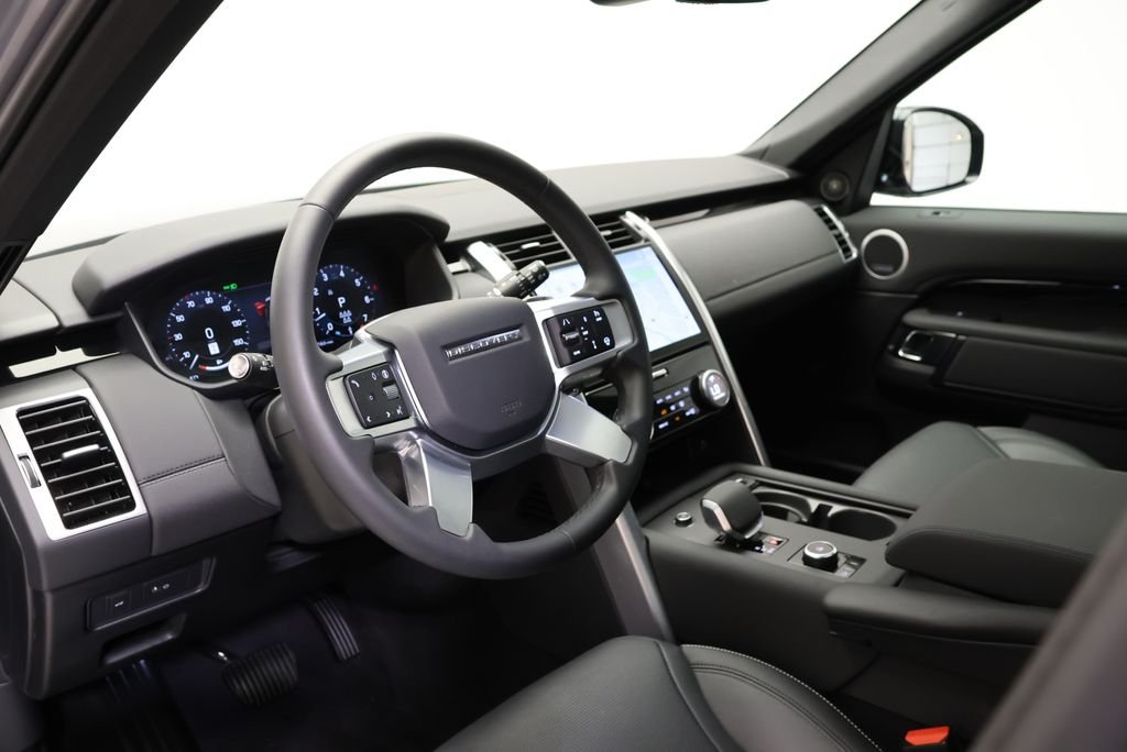 2025 Land Rover Discovery S - Photo 29