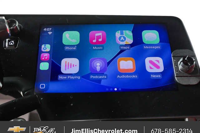 Used 2021 TORCH RED Chevrolet 3LT image 17