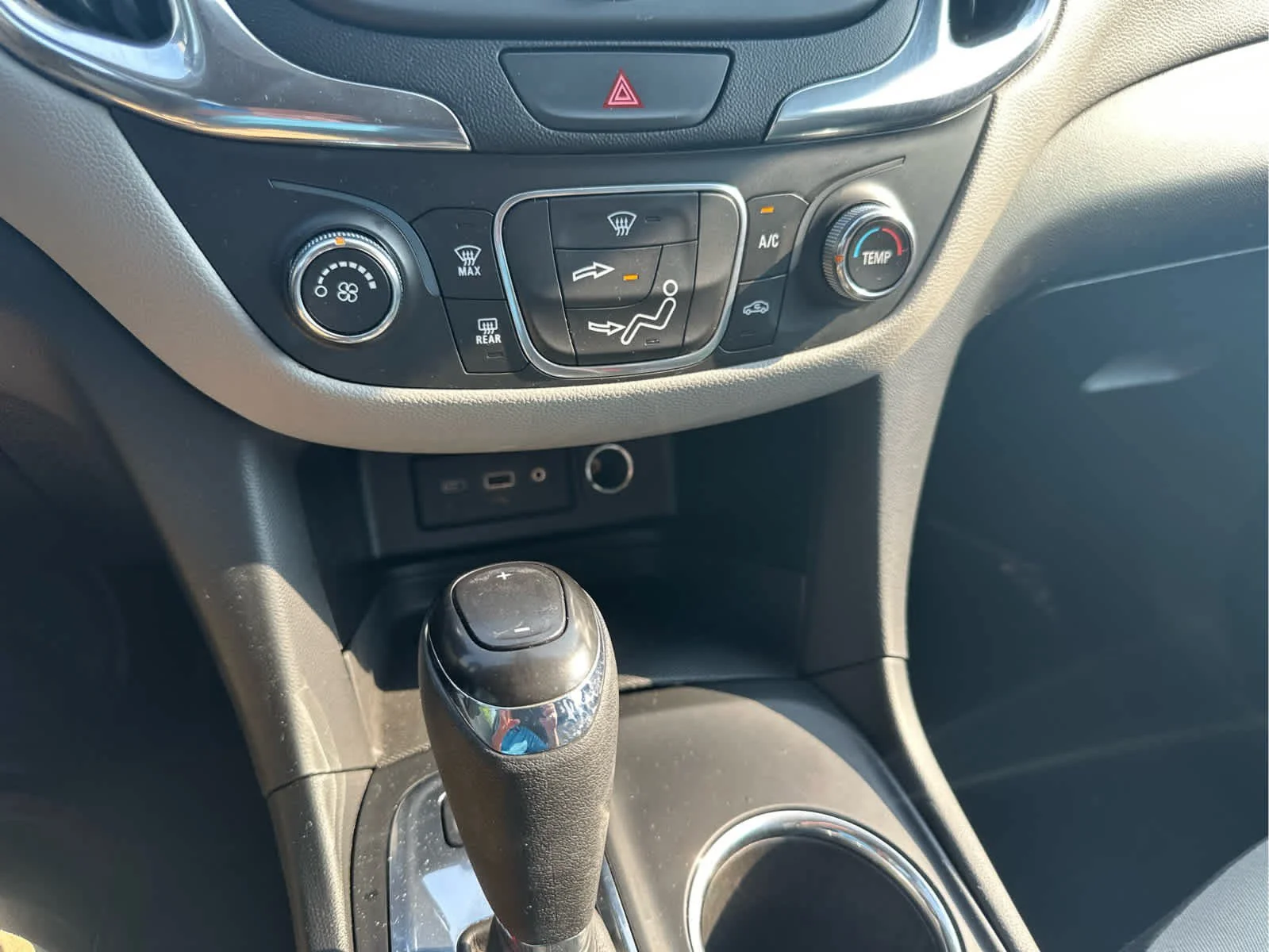 Used 2020 Summit White Chevrolet LT image 14