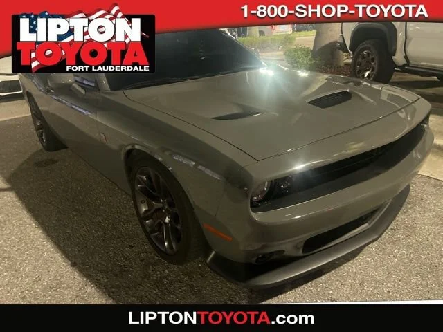 2023 Dodge Challenger Challenger Scat Pack R/T Scat Pack